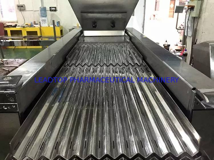 फार्मेसी के लिए प्रेसिजन और स्पीड टैबलेट काउंटिंग मशीन क्षमता 000 टैबलेट प्रति मिनट काउंटिंग सटीकता ≥99.5%