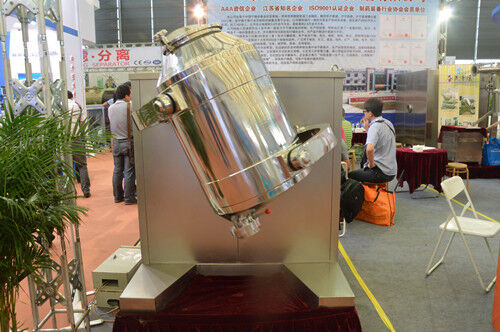 अच्छा मूल्य ट्रांसमिशन सिस्टम के साथ मल्टी डायरेक्शनल मोशन पाउडर मिक्सिंग मशीन ऑनलाइन